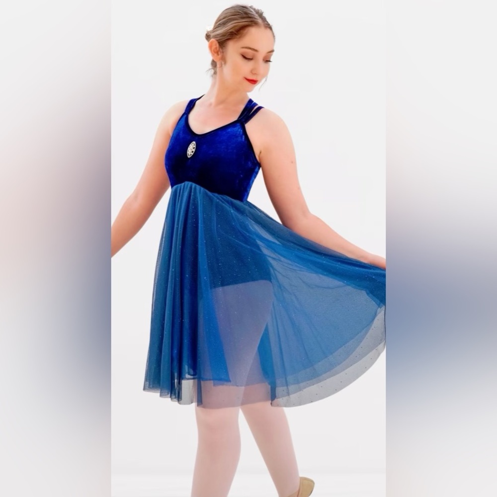 Dance costume